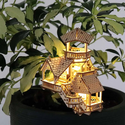 Tiny Treehouses Forest Cottage Model - Wood