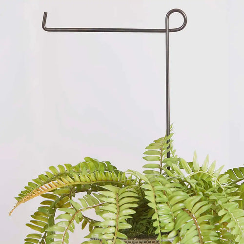 Herrschners Flowerpot Flagpole