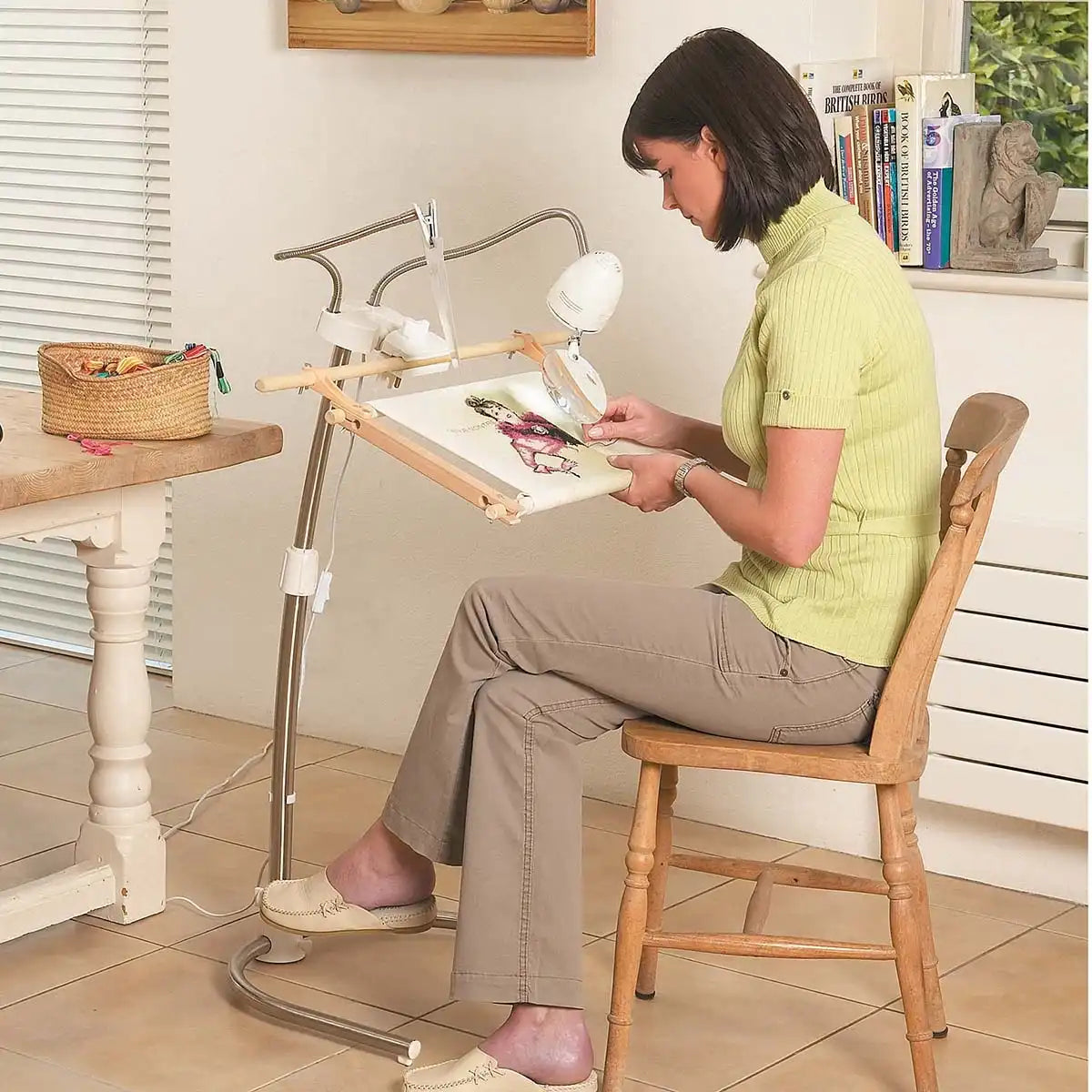 Daylight Stitchsmart Stand