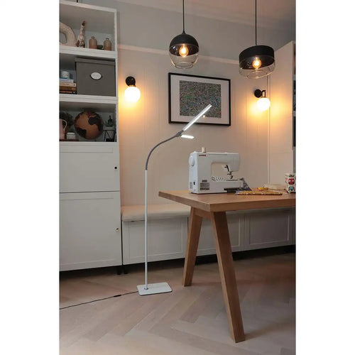 Daylight DuoPro Floor Lamp