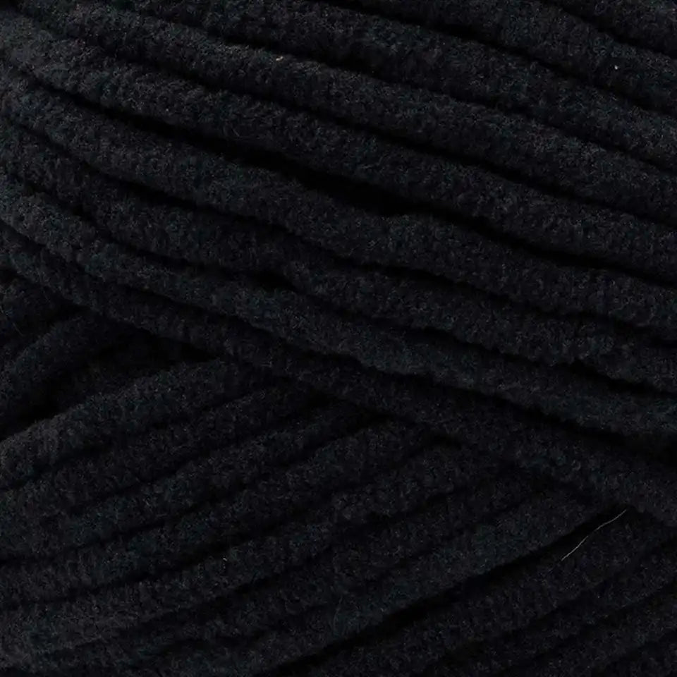 Lion Brand Cover Story Posh Twist Yarn