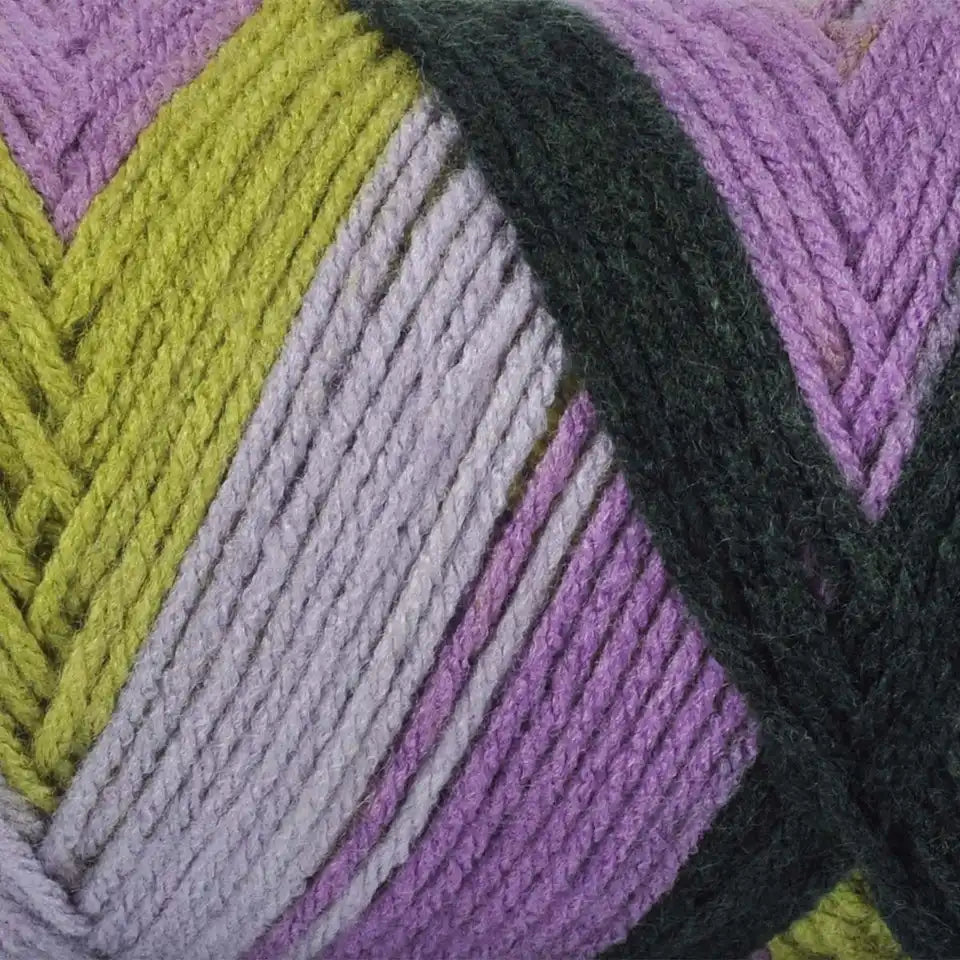 Herrschners Be-Witched Yarn